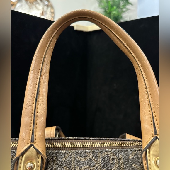 Calvin Klein Black and Tan Satchel - Picture 7 of 13